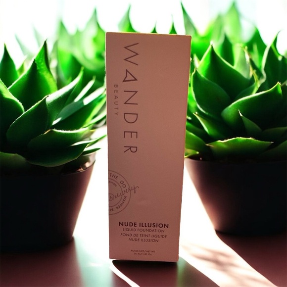 NIB-Wander Beauty-Nude Illusion Liquid Foundation-Fair Light-1oz - Picture 4 of 4